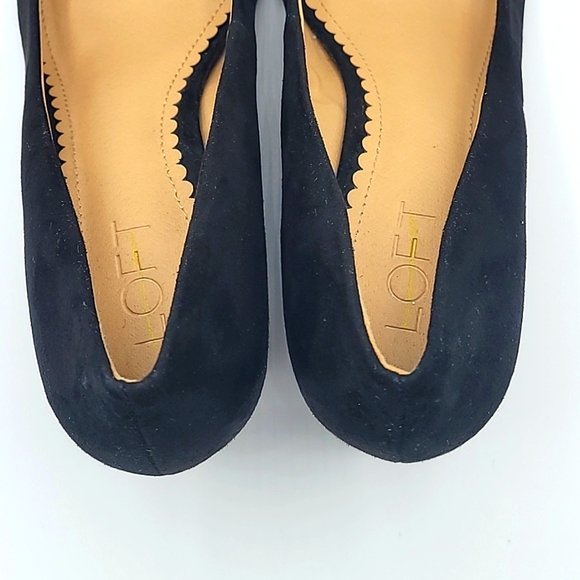 NWOB! Anne Taylor LOFT  Womens Black Faux Suede Wedge Heel Size 8.5M (US) Try on - Picture 5 of 9